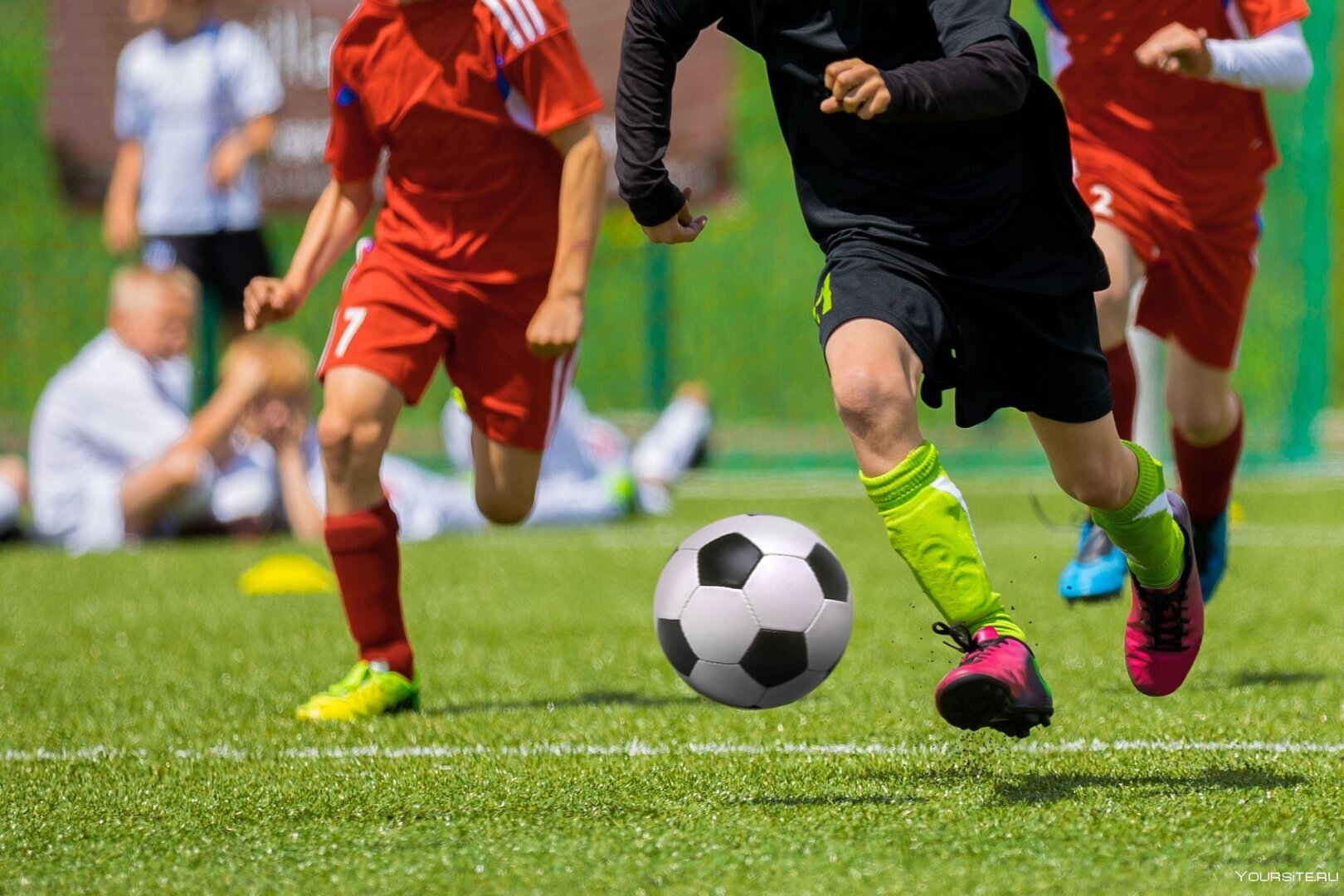 Rassembler les passionnés de football : organisation de tournois et de compétitions